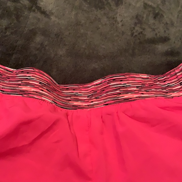 2 Justice running shorts - Picture 5 of 7